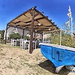 Vournelis And Ξενοδοχείο Nea Iraklitsa