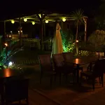 Vournelis And Ξενοδοχείο 3*
