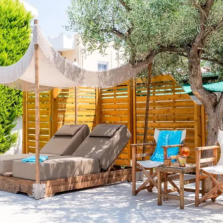 Vournelis And Hotel 3*