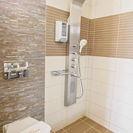 Vournelis And 酒店 Nea Iraklitsa