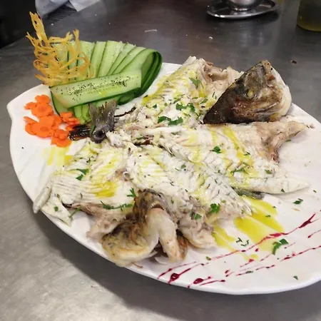 호텔 Vournelis And 3*